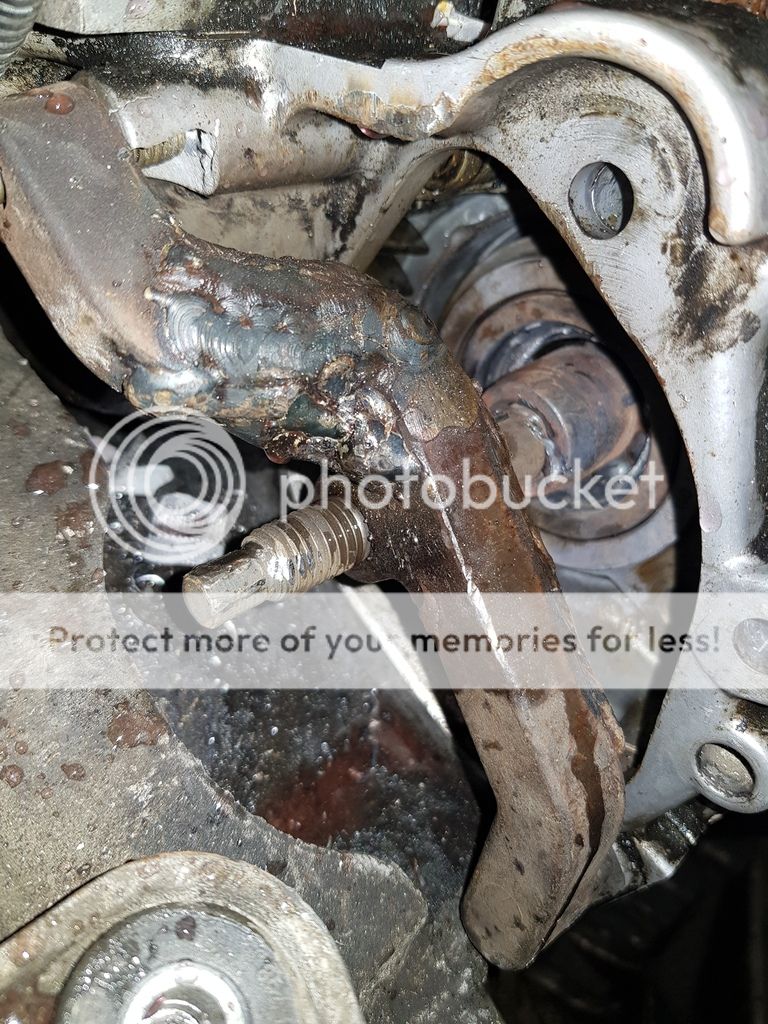 VW T5 2.5 TDI (2005) problems removing water pump UK Volkswagen Forum